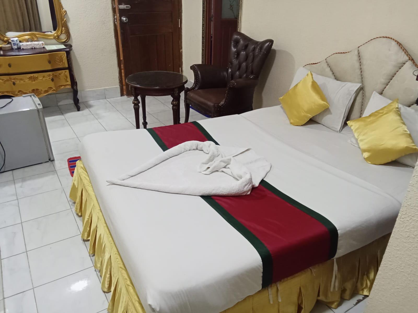 Spacious couple Bed Room at Reyadha International, Cox’s Bazar Couple-bed room with modern decor at Reyadha International Hotel near Sugandha Point, Cox’s Bazar
